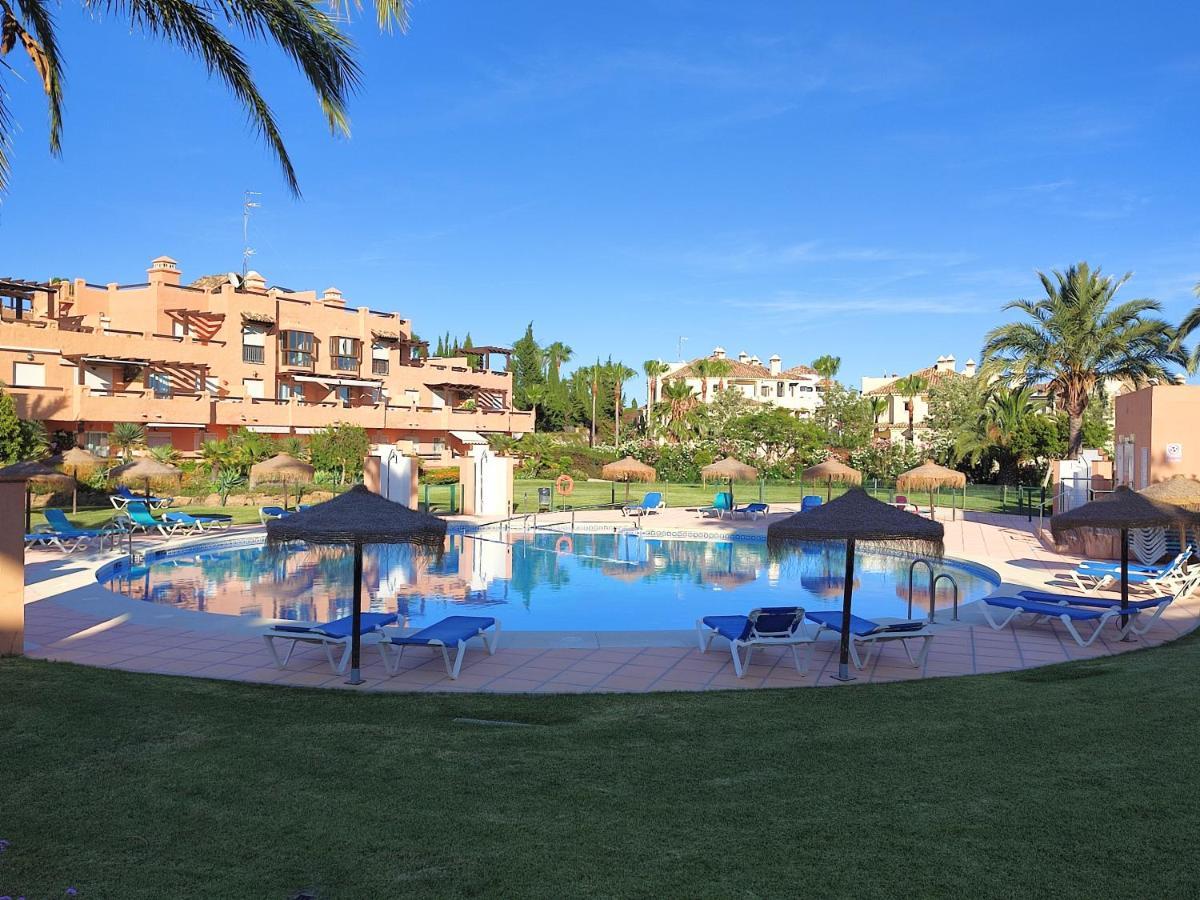 Casares Del Sol Apartamento Exterior foto