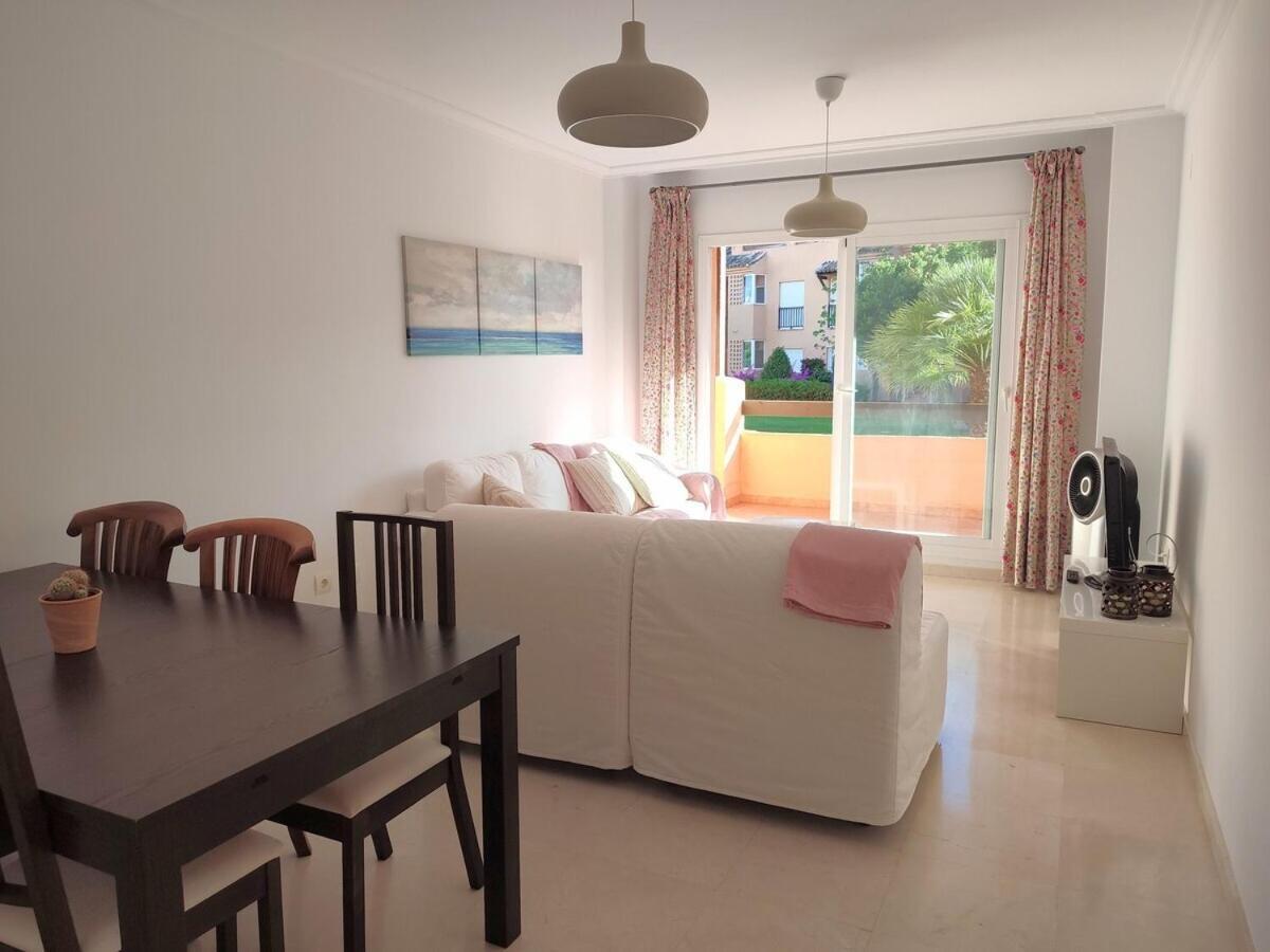 Casares Del Sol Apartamento Exterior foto