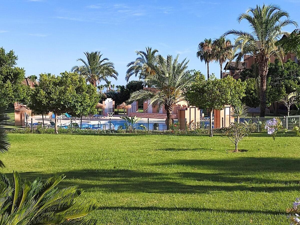 Casares Del Sol Apartamento Exterior foto